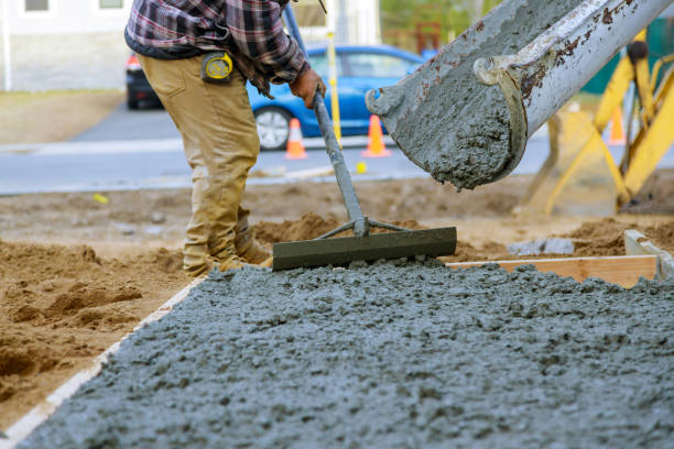 Best Concrete Patio Contractor  in Riverside, CA